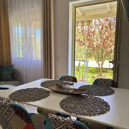 Relaxing Escape Apartament